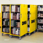 DMS Bücherwagen